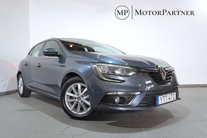 Grå Begagnad 2017 Renault Mégane IV Halvkombi | 99 900 kr (Marknadspris) - Bild 1/4