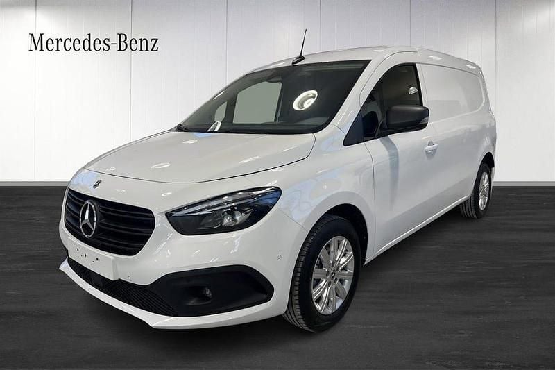 Vit Ny 2025 Mercedes Citan 112 Edition Pickup | 373 625 kr (Marknadspris) - Bild 1/4