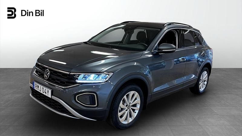 Grå Begagnad 2024 VW T-Roc Edition SUV | 309 500 kr (Lite dyr) - Bild 1/4