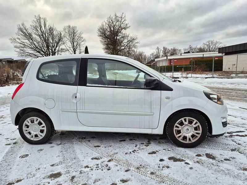 Begagnad Renault Twingo 75 HK (55 kW) 2014 Halvkombi