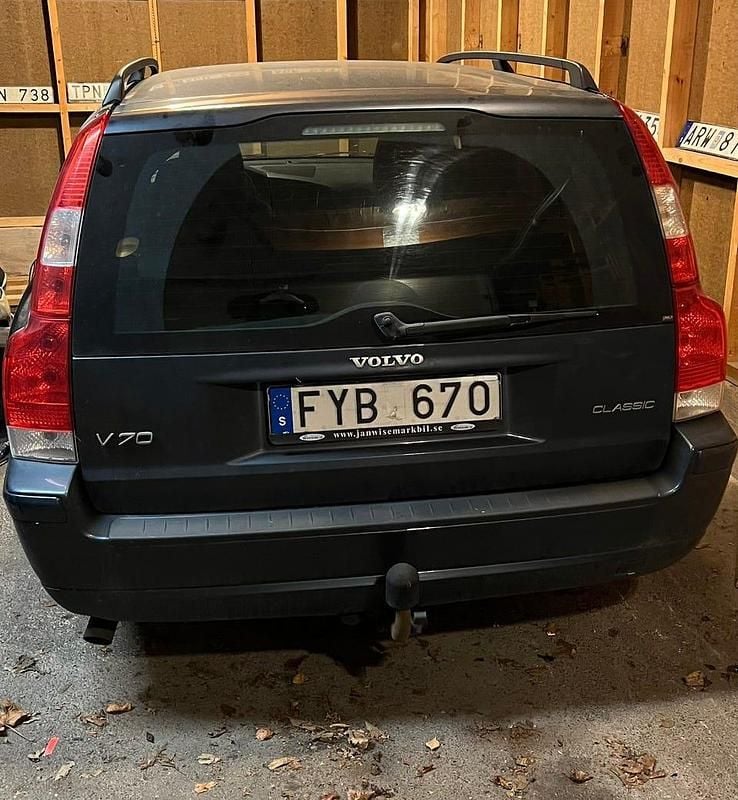 Begagnad 2008 Volvo V70 Kombi | 30 000 kr (Bra pris) - Bild 1/4
