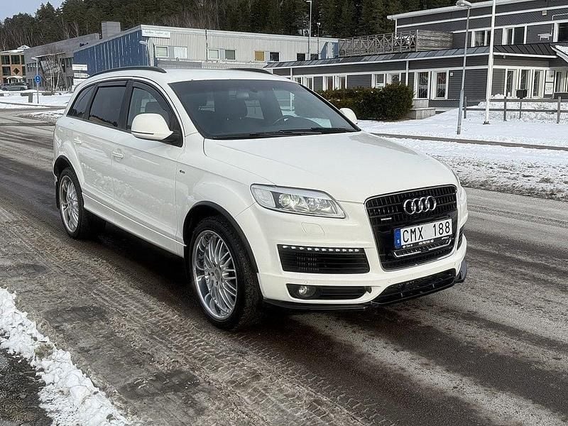 Begagnad Audi Q7 S-Line 239 HK (175 kW) 2008 Vit SUV