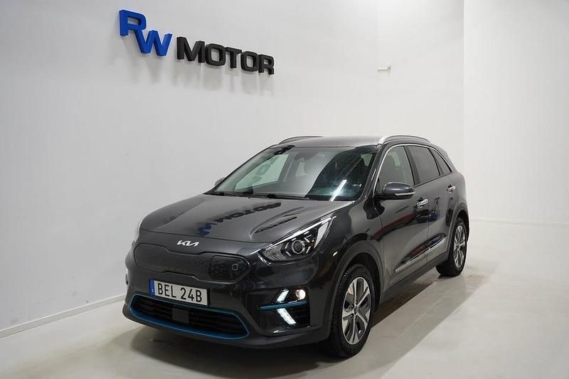 Begagnad Kia e-Niro Advance 150 kW (204 HK) 2022 Grå SUV