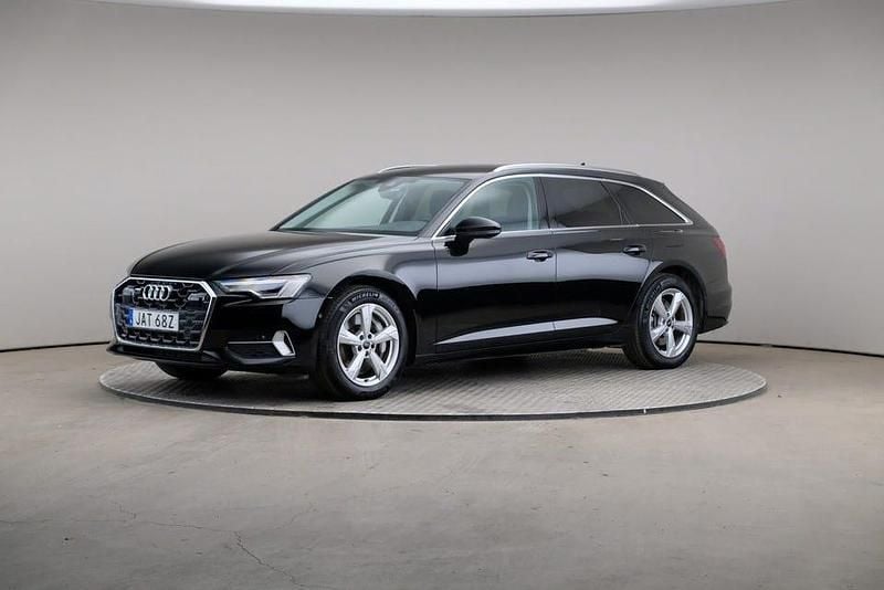 Svart (briliantsvart) Begagnad 2024 Audi A6 Sport Kombi | 449 000 kr (Bra pris) - Bild 1/4