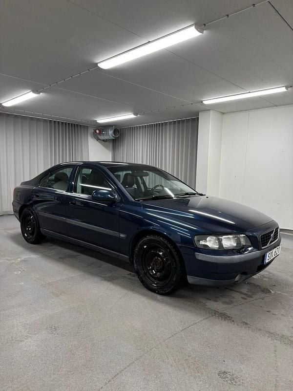 Begagnad Volvo S60 200 HK (147 kW) 2001 Blå Sedan