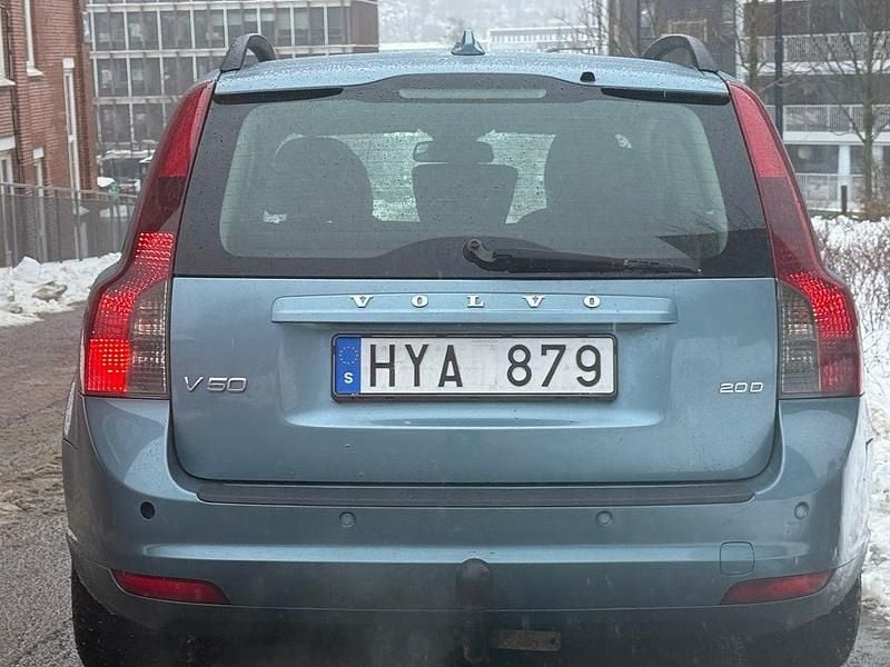 Begagnad Volvo V50 136 HK (100 kW) 2008 Blå Kombi