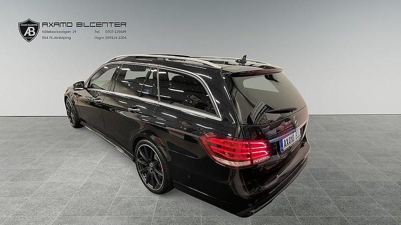 Begagnad Mercedes E63 AMG Exclusive 585 HK (430 kW) 2013 Svart Kombi