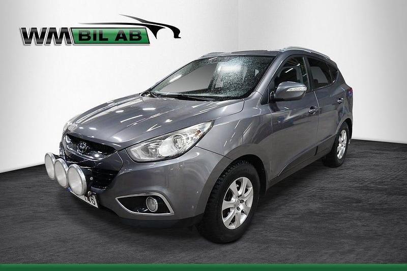 Grå Begagnad 2012 Hyundai ix35 SUV | 84 000 kr (Marknadspris) - Bild 1/4