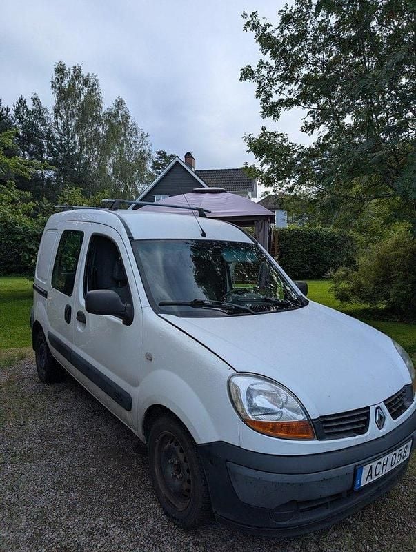 Vit Begagnad 2007 Renault Kangoo Minibuss | 6 000 kr (Superpris) - Bild 1/4