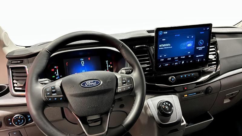 Ny Ford Transit 165 HK (121 kW) 2025 Vit Van