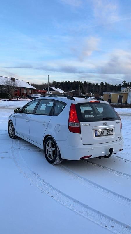 Begagnad Hyundai i30 128 HK (94 kW) 2012 Kombi