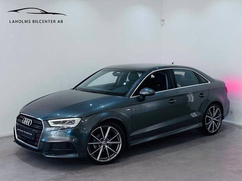 Begagnad Audi A3 150 HK (110 kW) 2017 Grå Sedan