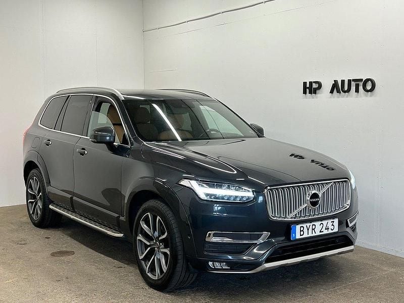 Grå Begagnad 2016 Volvo XC90 Inscription SUV | 294 900 kr (Bra pris) - Bild 1/4