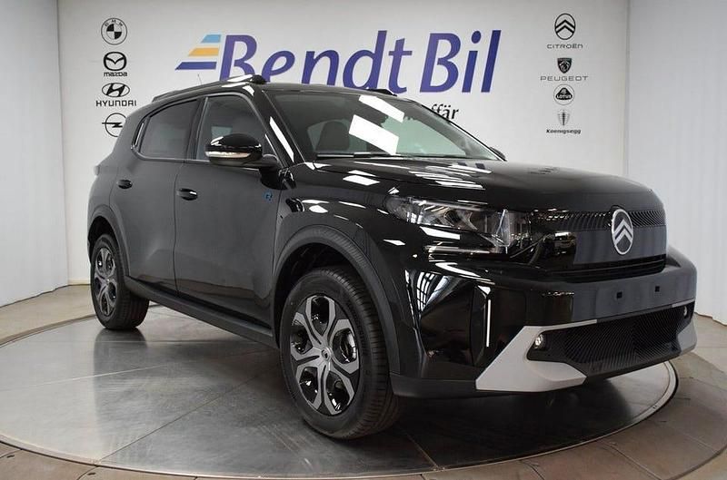 Svart Ny 2025 Citroën e-C3 Aircross SUV | 341 600 kr - Bild 1/3