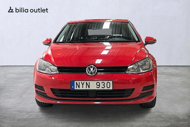 Begagnad VW Golf VII 105 HK (77 kW) 2013 Röd Halvkombi