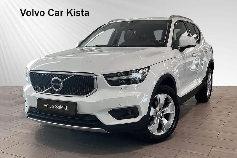 Vit Begagnad 2019 Volvo XC40 Momentum SUV | 279 900 kr (Lite dyr) - Bild 1/3