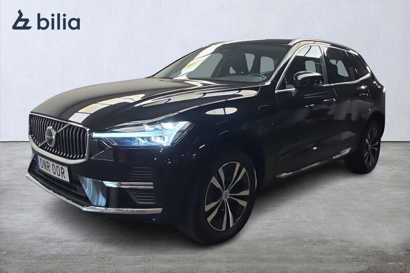 Svart Begagnad 2023 Volvo XC60 Core SUV | 417 000 kr (Superpris) - Bild 1/4
