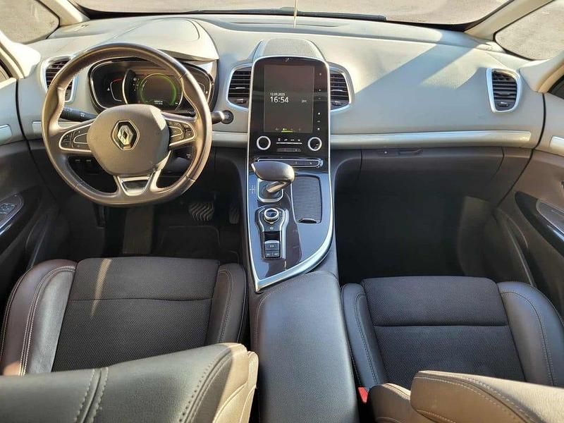 Svart Begagnad 2016 Renault Espace Minibuss | 139 000 kr (Bra pris) - Bild 1/4