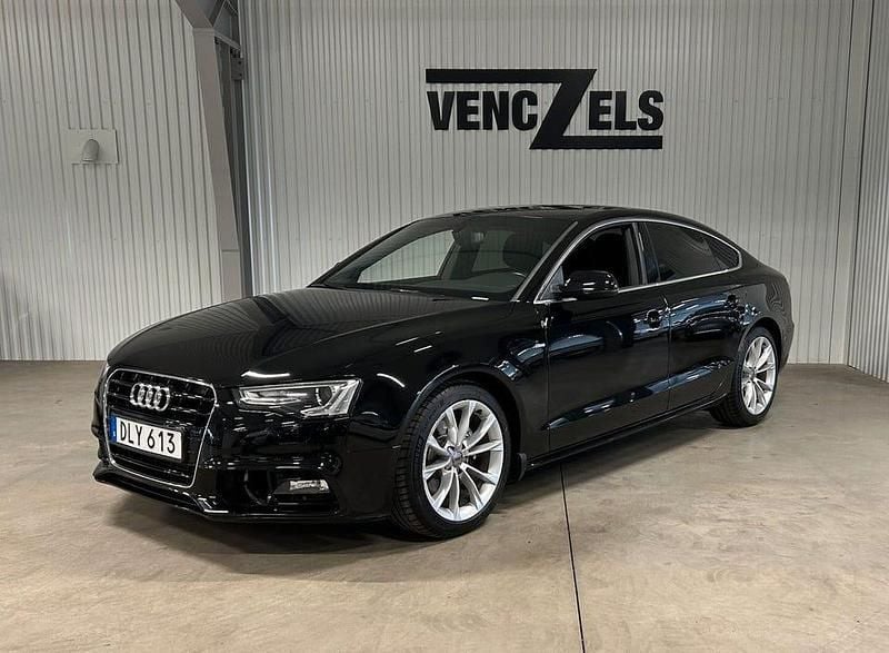 Begagnad Audi A5 Sportback S-Line 177 HK (130 kW) 2015 Svart (svart metallic) Halvkombi