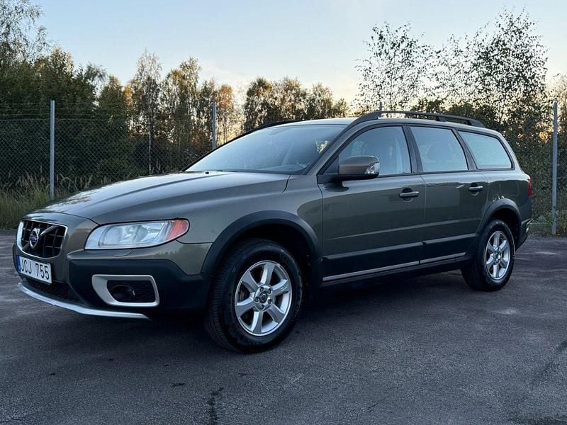 Grön Begagnad 2011 Volvo XC70 Kinetic SUV | 79 900 kr (Superpris) - Bild 1/4
