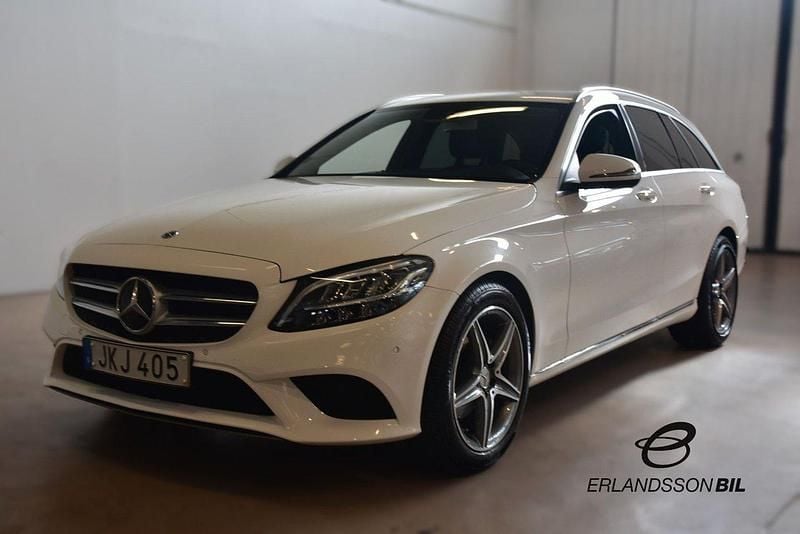Vit Begagnad 2019 Mercedes C200 Avantgarde Kombi | 249 900 kr (Bra pris) - Bild 1/4