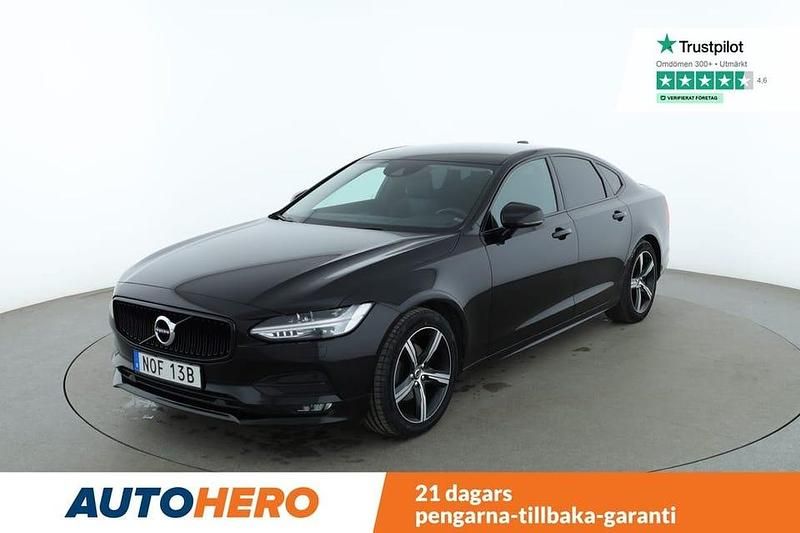 Svart Begagnad 2020 Volvo S90 Momentum Sedan | 223 000 kr (Marknadspris) - Bild 1/4