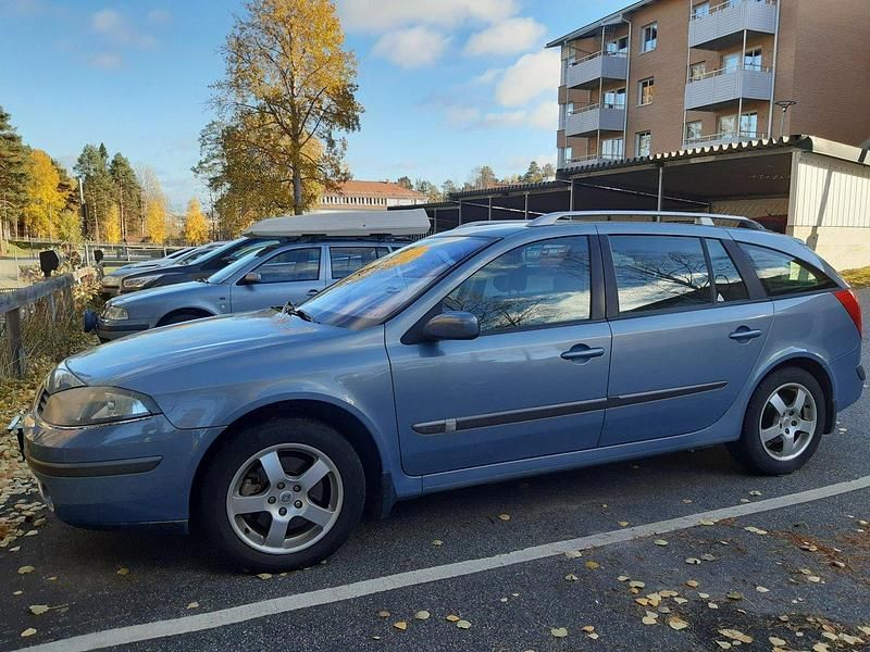 Blå Begagnad 2006 Renault Laguna GrandTour Expression Kombi | 29 000 kr (Superpris) - Bild 1/2