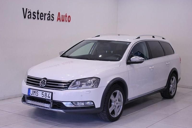 Vit Begagnad 2013 VW Passat Alltrack Kombi | 94 900 kr (Marknadspris) - Bild 1/4