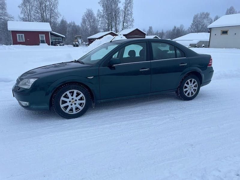 Begagnad 2007 Ford Mondeo Sedan | 26 000 kr (Marknadspris) - Bild 1/4