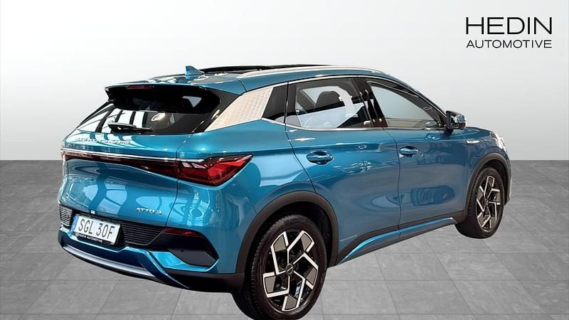 Begagnad BYD Atto 3 Design 150 kW (204 HK) 2022 Blå SUV