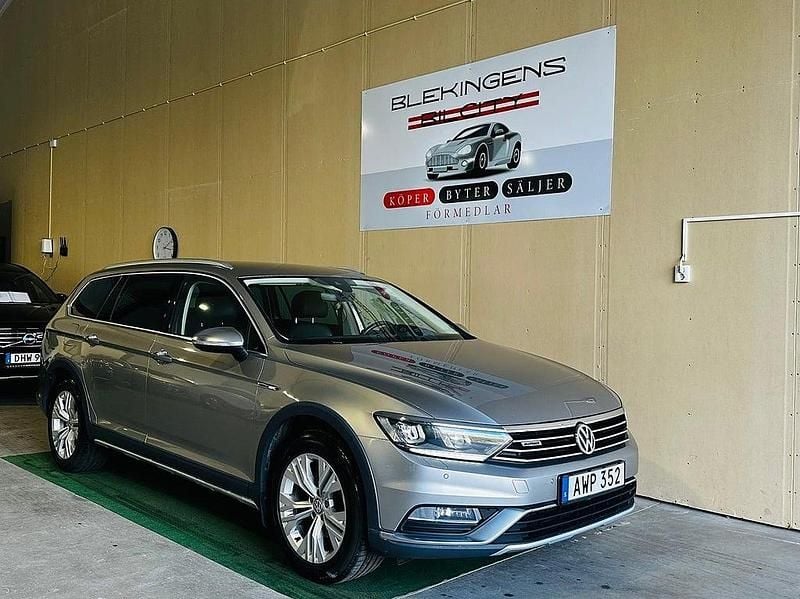 Begagnad VW Passat Alltrack 190 HK (139 kW) 2017 Silver Kombi