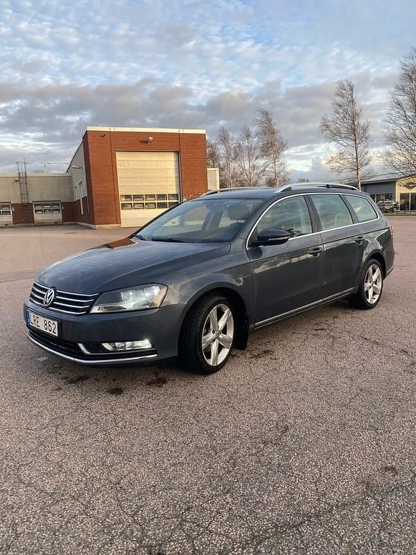 Begagnad 2011 VW Passat Kombi | 73 000 kr (Marknadspris) - Bild 1/4