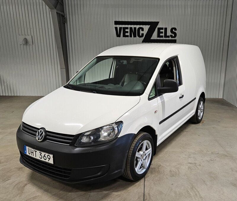 Vit Begagnad 2015 VW Caddy Minibuss | 79 000 kr (Marknadspris) - Bild 1/4