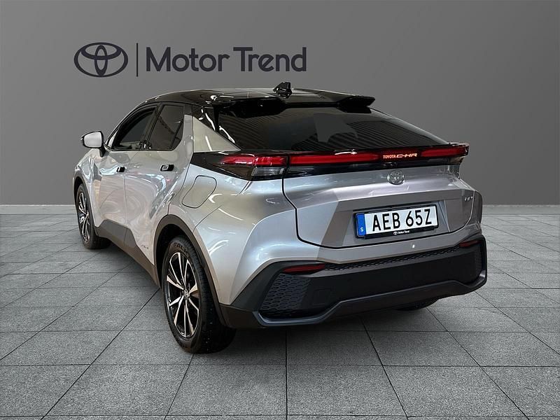 Ny Toyota C-HR Style 200 HK (147 kW) 2025 Silver SUV