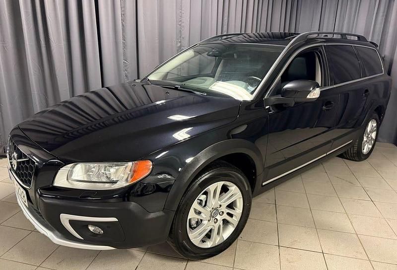 Svart Begagnad 2014 Volvo XC70 Summum Kombi | 179 900 kr (Marknadspris) - Bild 1/4