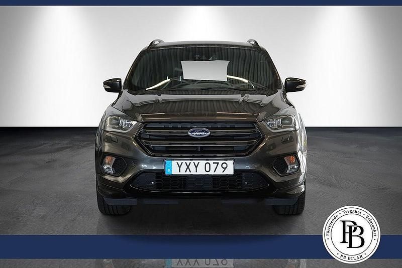 Begagnad Ford Kuga ST-Line 150 HK (110 kW) 2017 Grå SUV