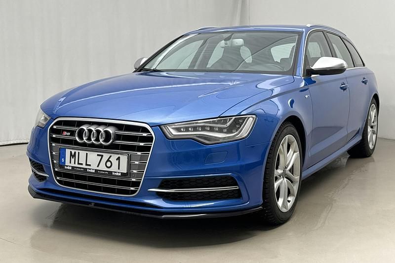 Blå Begagnad 2013 Audi S6 Kombi | 309 000 kr (Marknadspris) - Bild 1/4