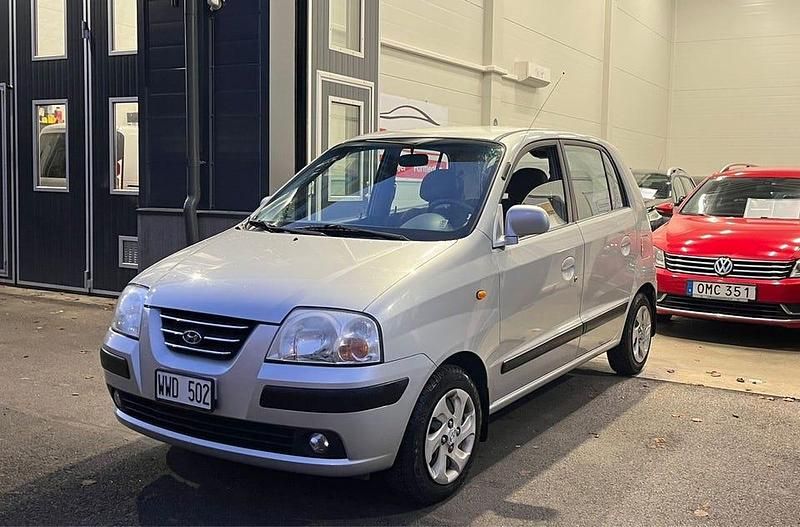 Silver Begagnad 2005 Hyundai Atos Prime Halvkombi | 24 900 kr - Bild 1/4