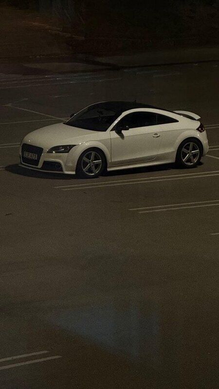 Blå Begagnad 2009 Audi TTS Sportkupé | 145 000 kr - Bild 1/4