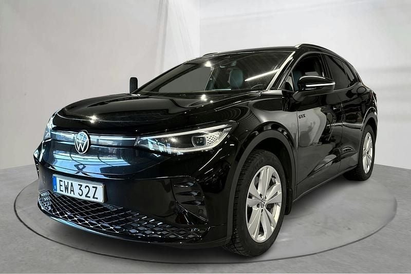 Svart Begagnad 2024 VW ID.4 GTX SUV | 309 000 kr (Bra pris) - Bild 1/4