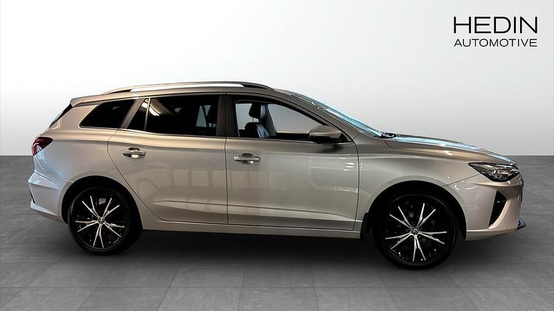 Begagnad MG MG5 EV 130 kW (177 HK) 2022 Grå Kombi