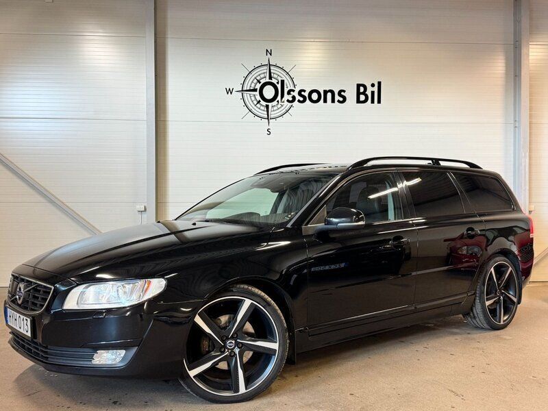 Svart Begagnad 2016 Volvo V70 Standard Kombi | 159 800 kr (Marknadspris) - Bild 1/4