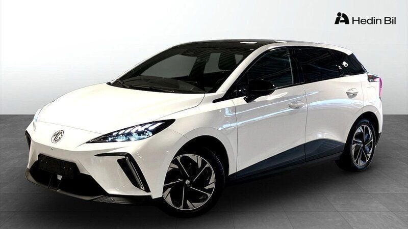 Vit Begagnad 2023 MG MG4 EV Luxury Halvkombi | 334 900 kr (Marknadspris) - Bild 1/4
