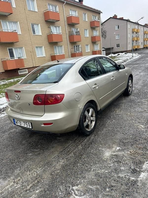 Begagnad Mazda 3 105 HK (77 kW) 2006 Sedan