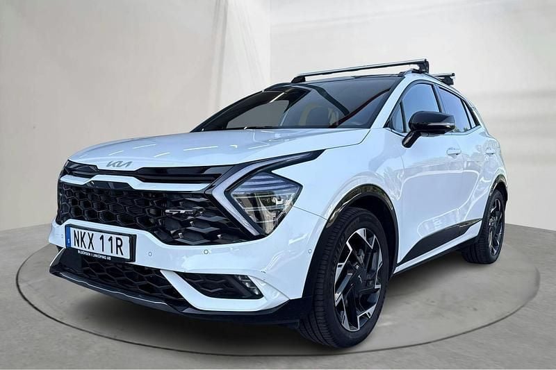 Vit Begagnad 2022 Kia Sportage GT-Line SUV | 329 000 kr - Bild 1/4
