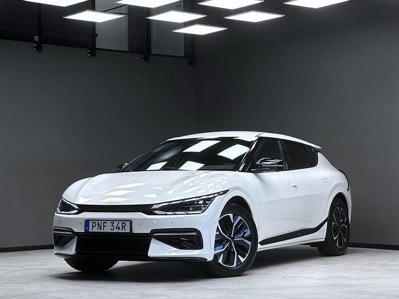 Vit Begagnad 2022 Kia EV6 GT-Line SUV | 419 900 kr (Bra pris) - Bild 1/3