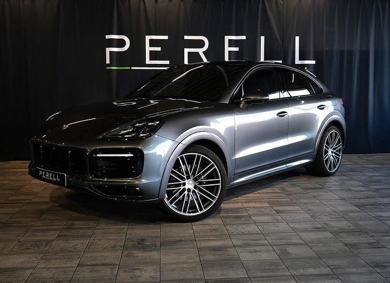 Grå Begagnad 2020 Porsche Cayenne SUV | 799 000 kr (Bra pris) - Bild 1/4