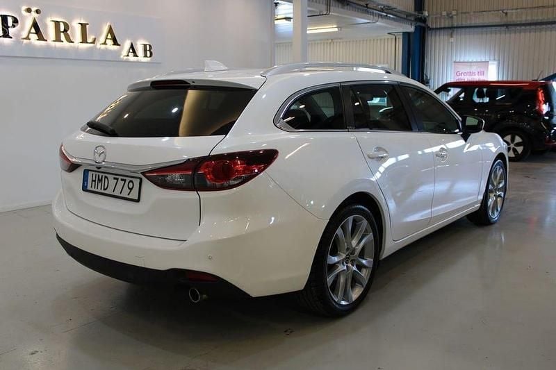 Begagnad Mazda 6 176 HK (129 kW) 2013 Vit Kombi