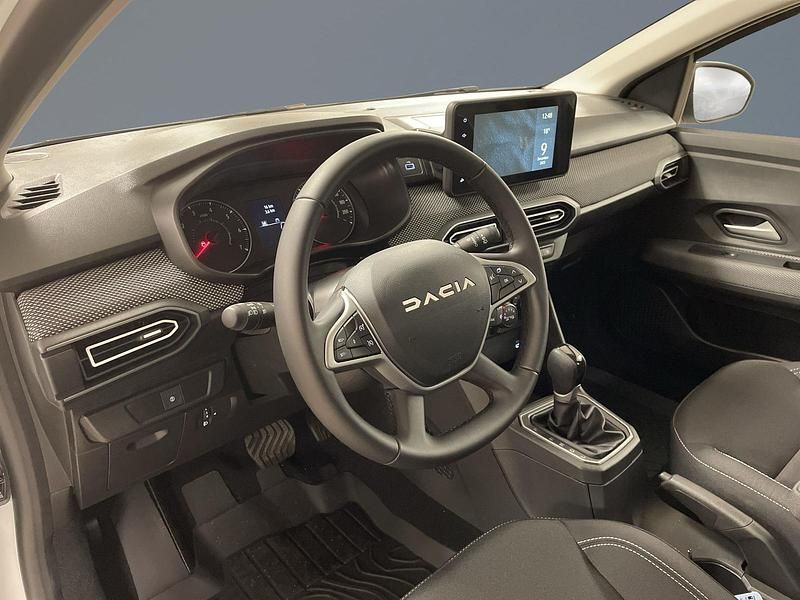 Ny Dacia Sandero Expression 91 HK (66 kW) 2025 Vit Halvkombi