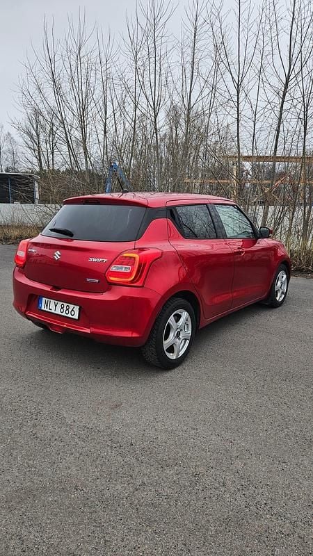 Begagnad Suzuki Swift 90 HK (66 kW) 2017 Halvkombi